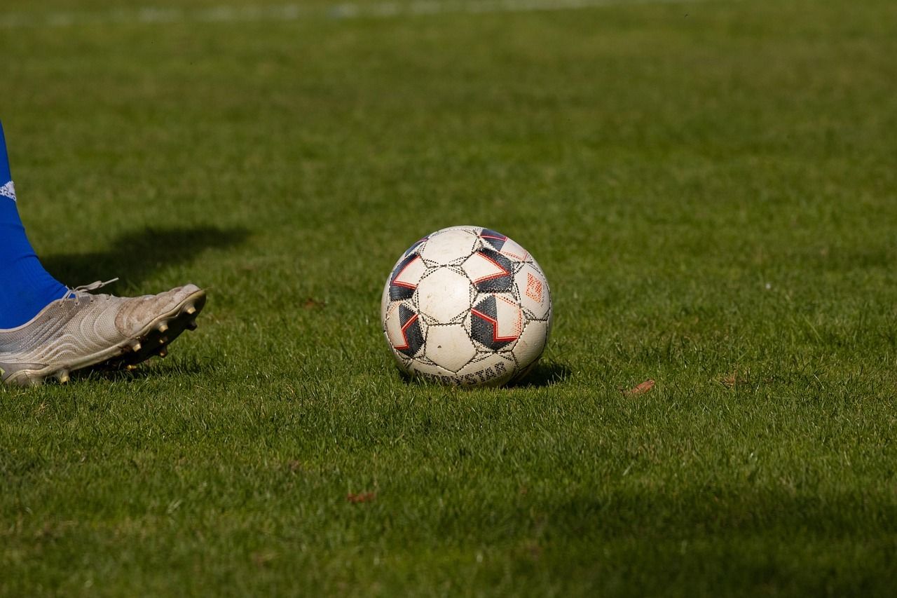 Fallece un aficionado durante el partido entre la AD Ceuta y el UD Almería