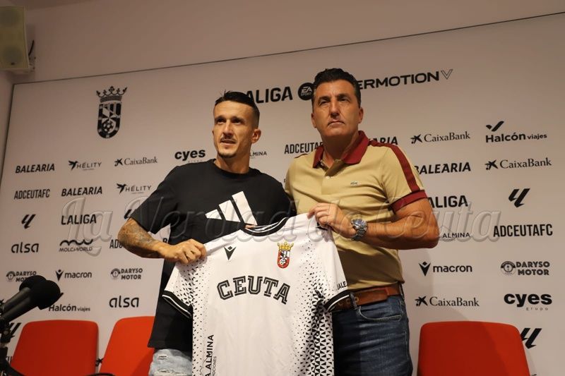 Salvi Sánchez: “Desde el primer momento tuve claro que quería venir a Ceuta”