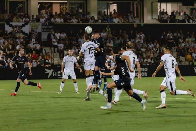 Trofeos La Verdad de Ceuta tras la 8ª jornada de liga entre AD Ceuta y SD Eibar (1-0)