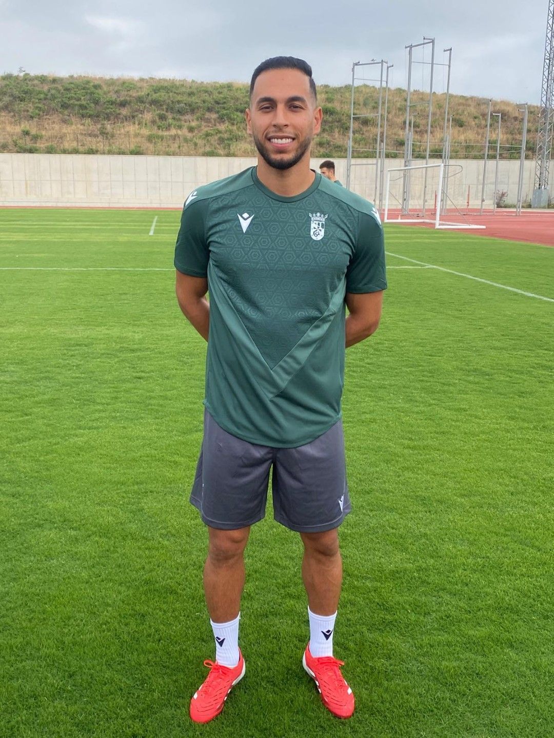 El centrocampista Anuar sigue sin debutar con la AD Ceuta, al parecer por una lesión