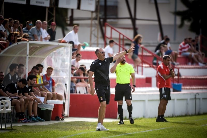 La AD Ceuta FC prolonga su buena racha de pretemporada con una contundente victoria ante el Sevilla Atlético (0-3)
