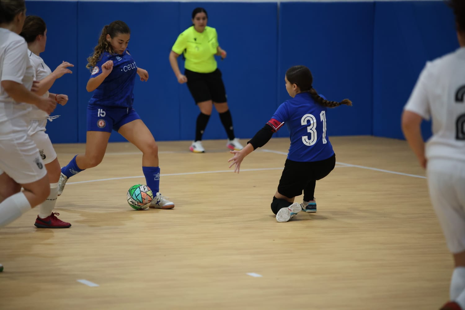 El fútbol sala femenino sigue creciendo: 8 equipos en la Liga Séniors 