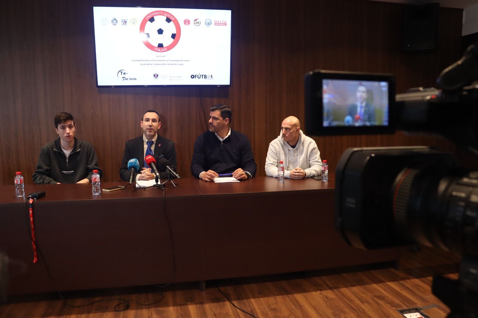 La RFFCE presenta la III edición de la Liga Universitaria de Fútbol