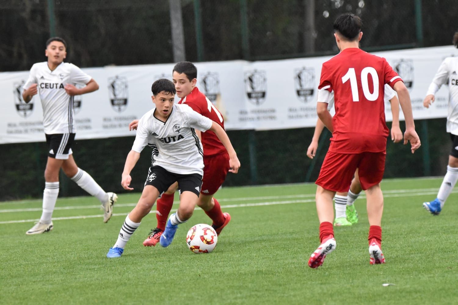 Ceuta, goleada en infantiles y en cadetes en el primer partido de la fase plata del Campeonato de España