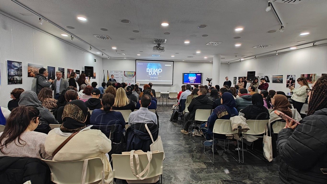 La Cámara de Comercio de Ceuta impulsa a 12 startups en el 'Demo Day' con inversores y expertos