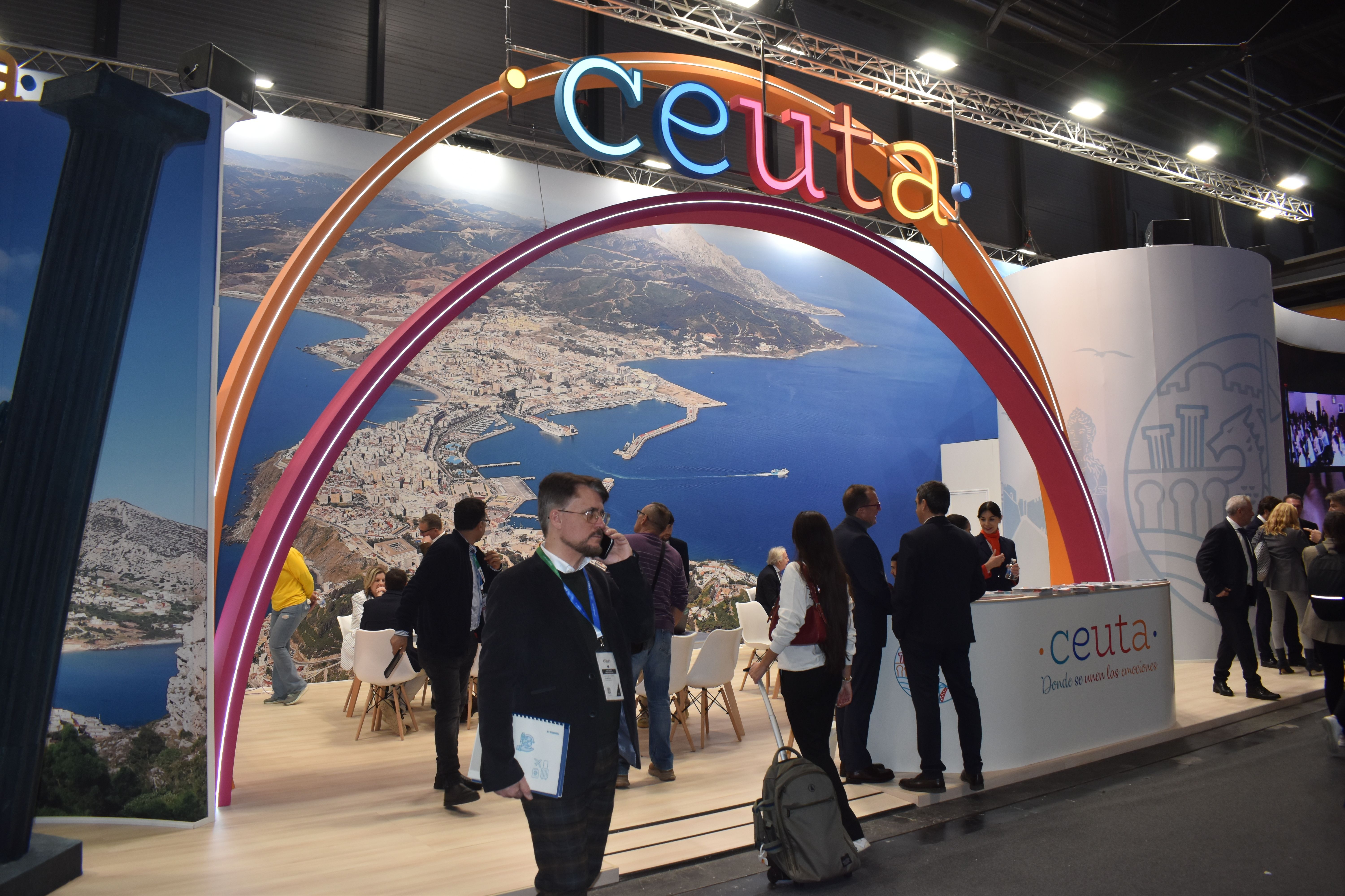 Ceuta deslumbra en Fitur con Hércules como símbolo de su riqueza mitológica y cultural