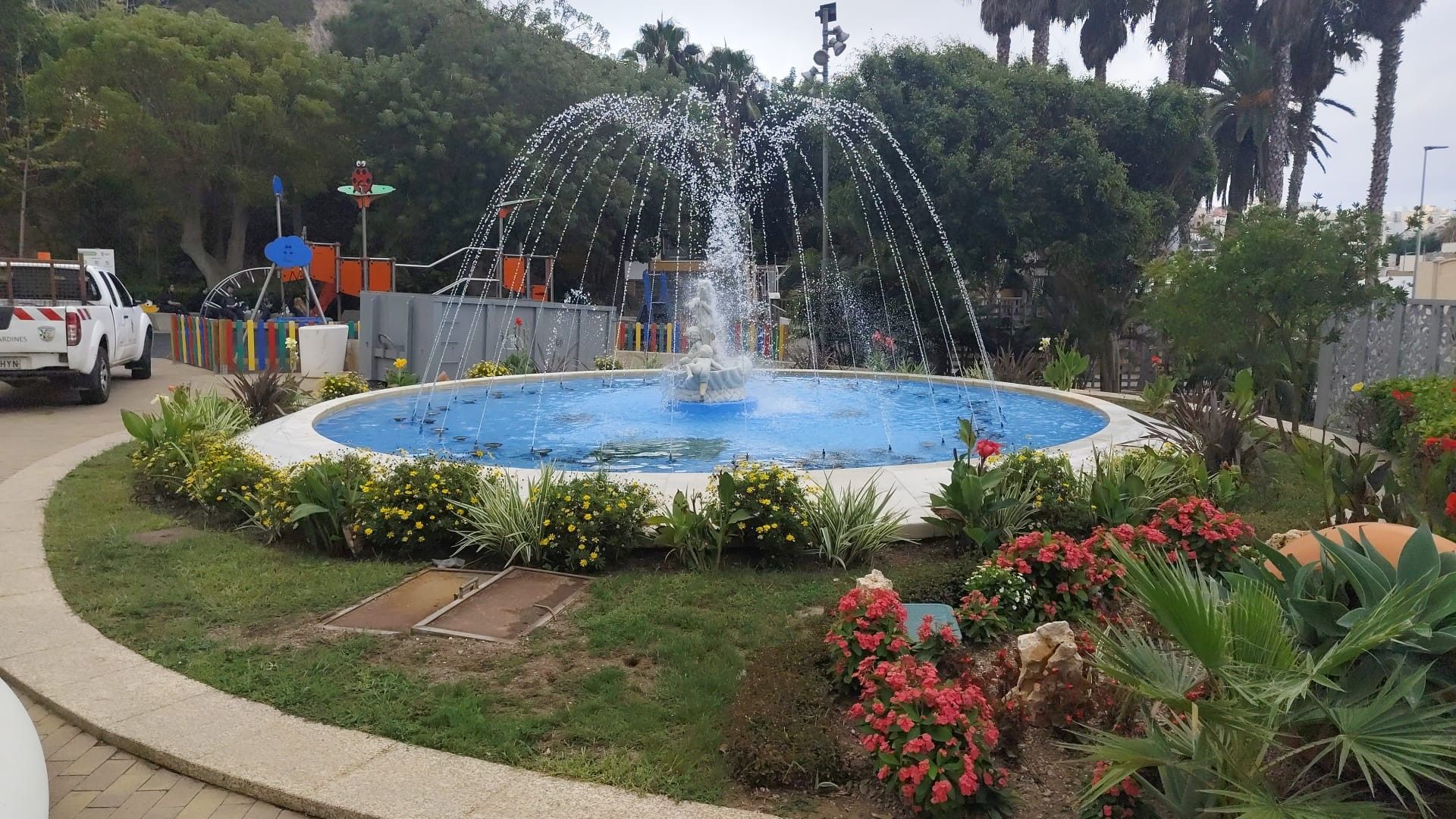 La Ciudad continúa con el adecentamiento de parques y jardines