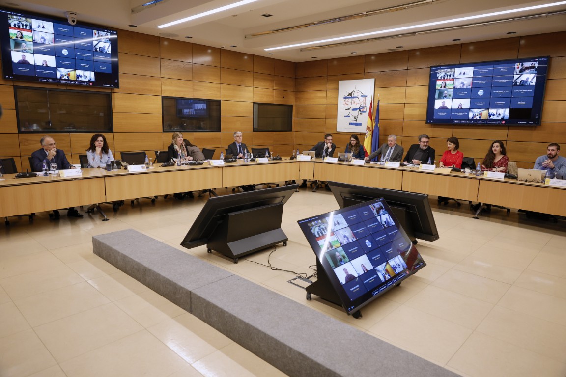 Ceuta recibirá otros 4,1 millones adicionales para la atención a los MENAS