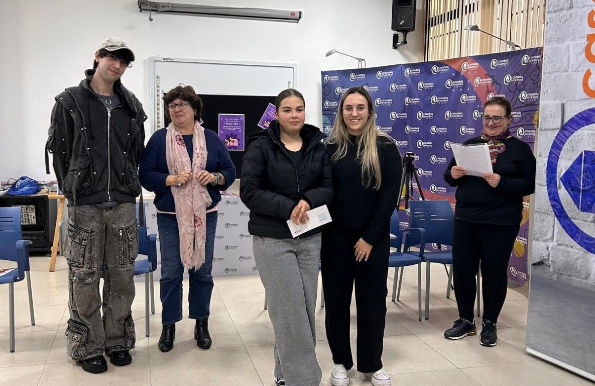 Casa Juventud premios 8M 1