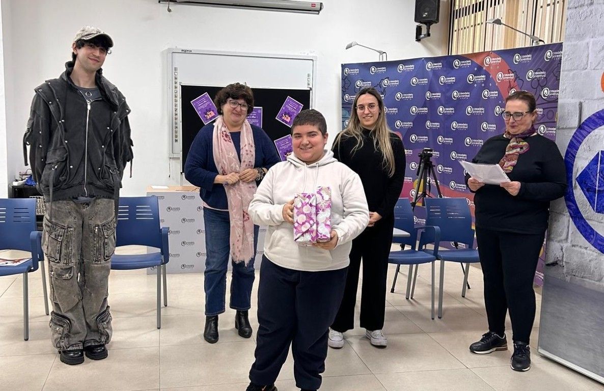 Casa Juventud premios 8M 2