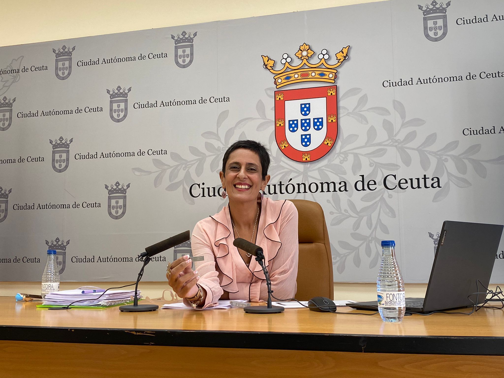 Kissy Chandiramani presentando el Proyecto de Presupuesto 2025