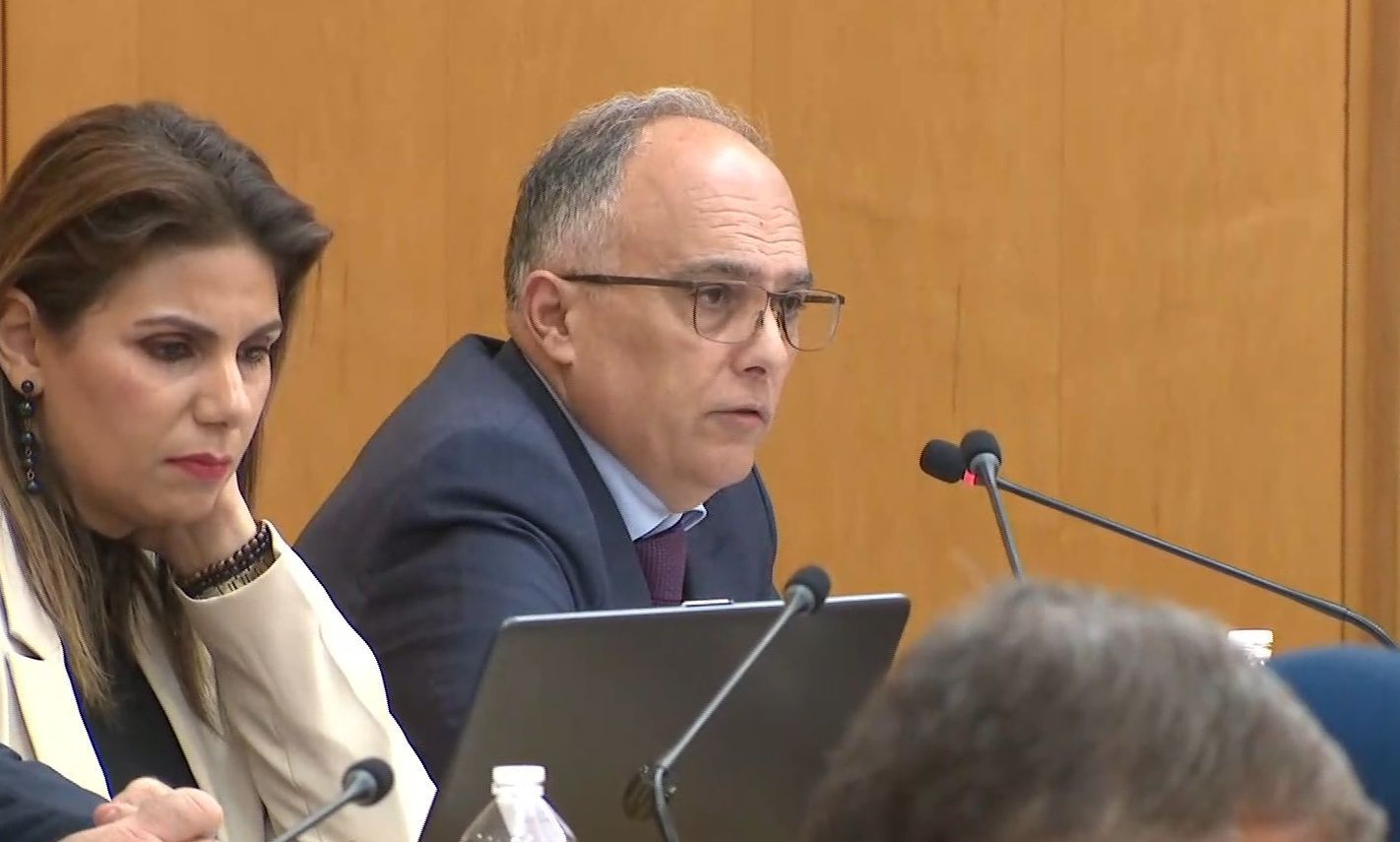 La Asamblea rechaza la creación de una comisión para vigilar el cumplimiento de acuerdos plenarios propuesta por el PSOE