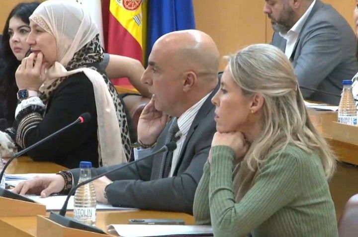 VOX pedirá al Pleno que, a través del Consejo de Administración del Puerto, se logre que el nuevo parking sea gratuito, al menos, media hora