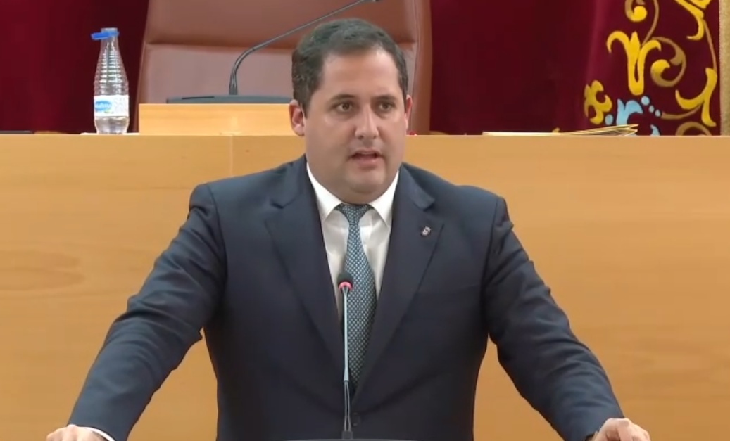 Alejandro Ramírez comparecerá el próximo lunes para explicar el proyecto del mercado del Mixto