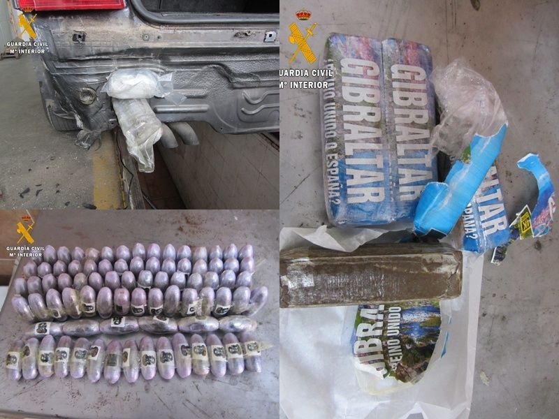 Dos detenidos cuando iban a embarcar con más de 20 kilos de hachís