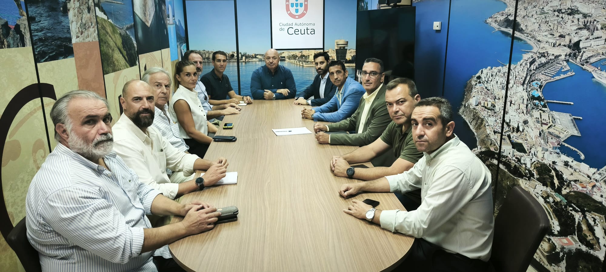 La Ciudad vuelve a reunirse con las navieras para mejorar el servicio
