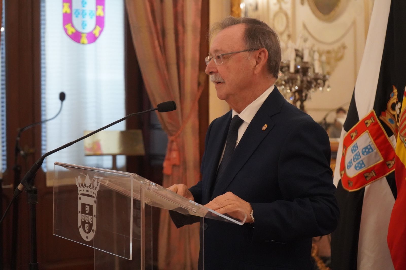 Los trece varones del PP, incluido Vivas, piden la inclusión de ocho temas en el orden del día de la Conferencia de Presidentes
