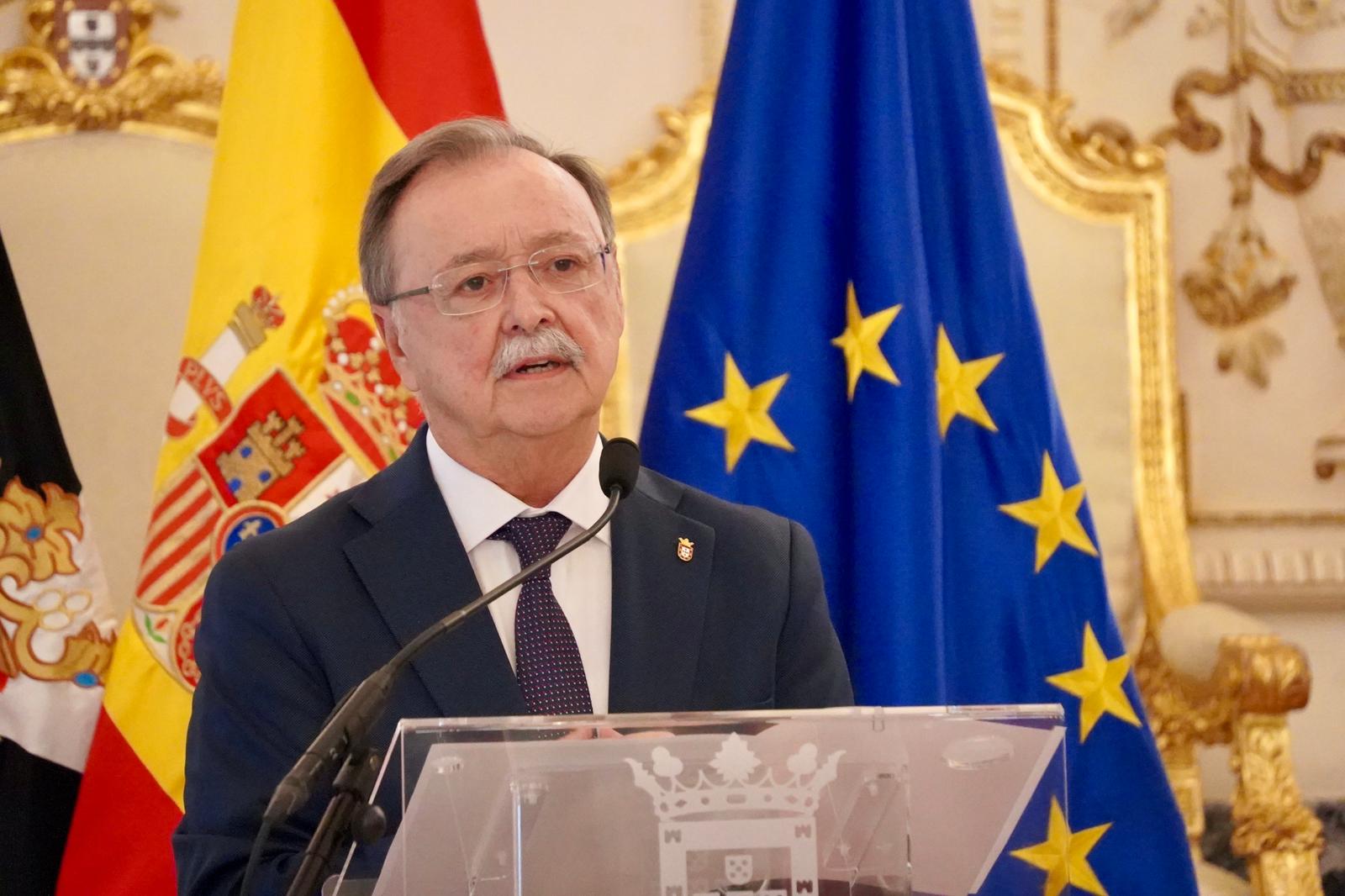 Juan Vivas cumple este martes 25 años ininterrumpidos en el cargo de presidente