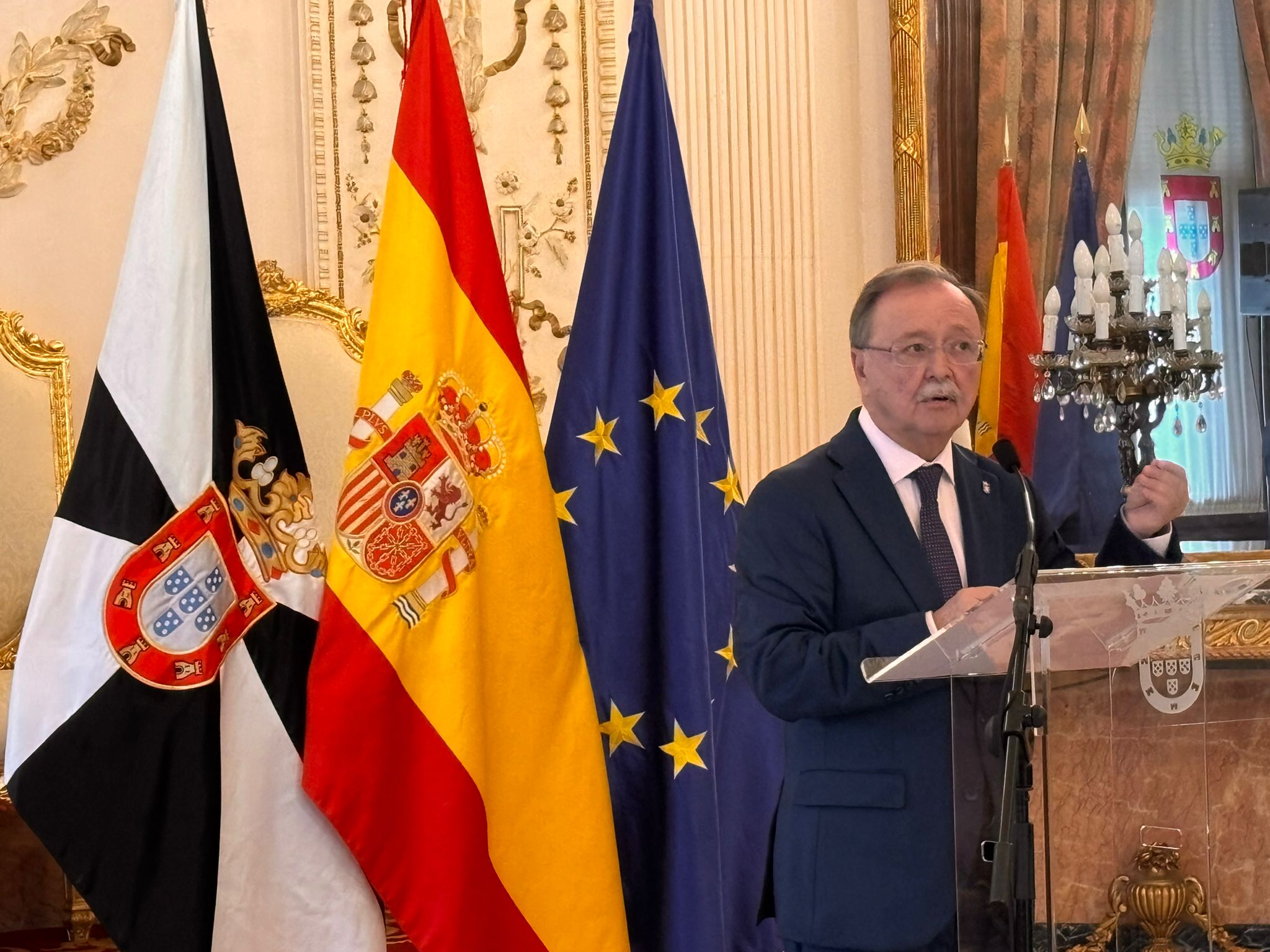 El presidente de Ceuta pide medidas para frenar la presión migratoria y el “drama” de los muertos