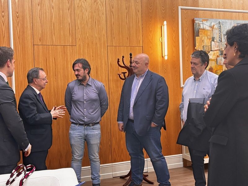 Vivas mantiene un encuentro con los responsables de las empresas Avangreen y Templus