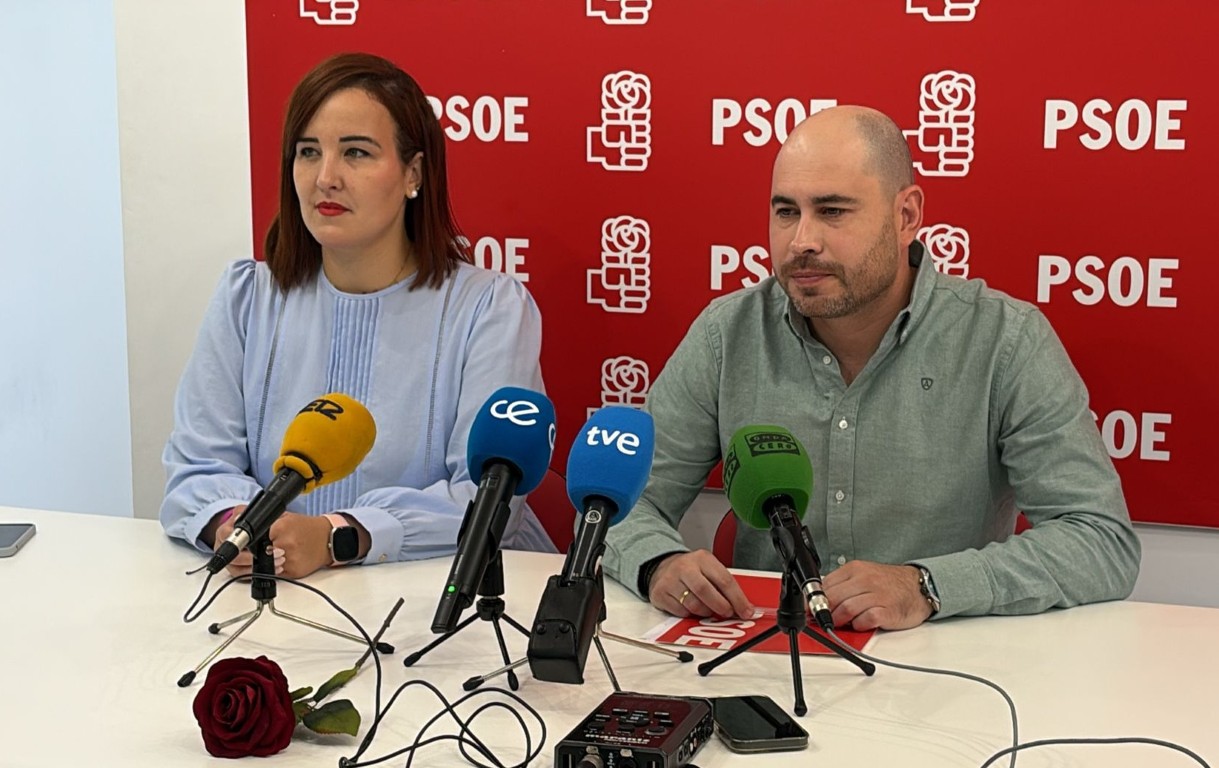 El PSOE exige al Gobierno que convoque de manera urgente la Mesa de Coordinación por el mantenimiento de los colegios