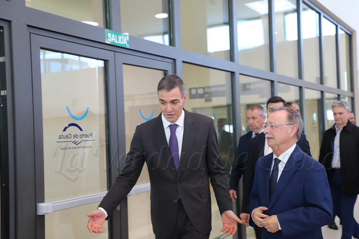 Pedro Sánchez ha transmitido a Juan Vivas su apoyo y solidaridad con Ceuta