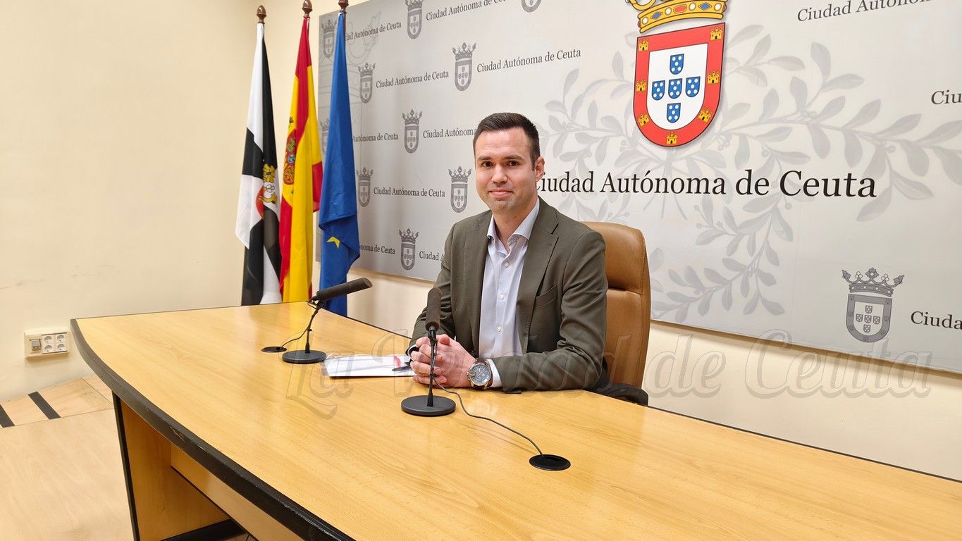 Carlos Verdejo denuncia irregularidades en el uso de los fondos públicos en Ceuta por parte de VOX