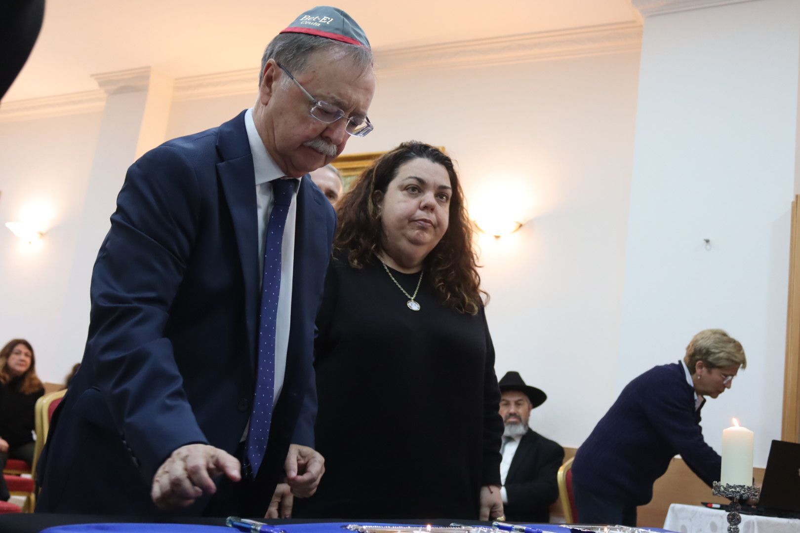 ACTO JUDIOS HOLOCAUSTO CEUTA SINAGOGA 4