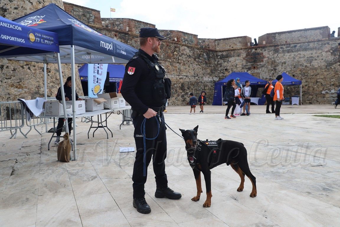 Plena Inclusión Ceuta organiza una actividad con la Unidad Canina de la Policía Nacional
