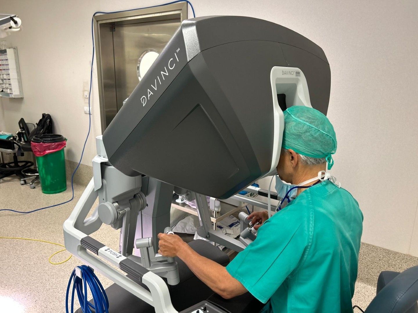 El Hospital Universitario realiza 66 intervenciones con el robot quirúrgico Da Vinci