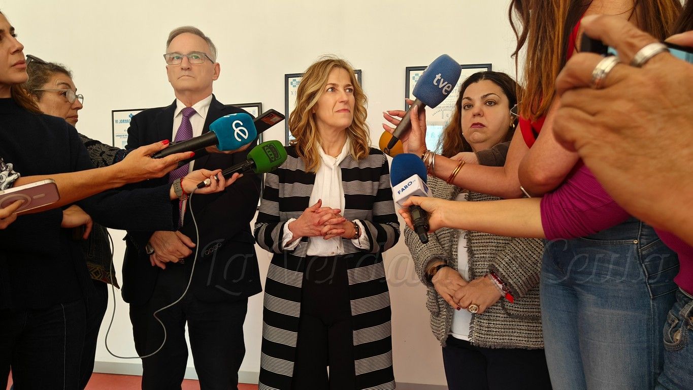 Muñoz y Lopera defienden la estabilidad sanitaria en Ceuta pese a críticas sobre la psiquiatría infantil y recursos médicos