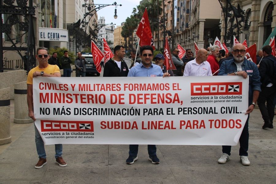 CCOO pide que la subida salarial de Defensa se aplique también al personal civil