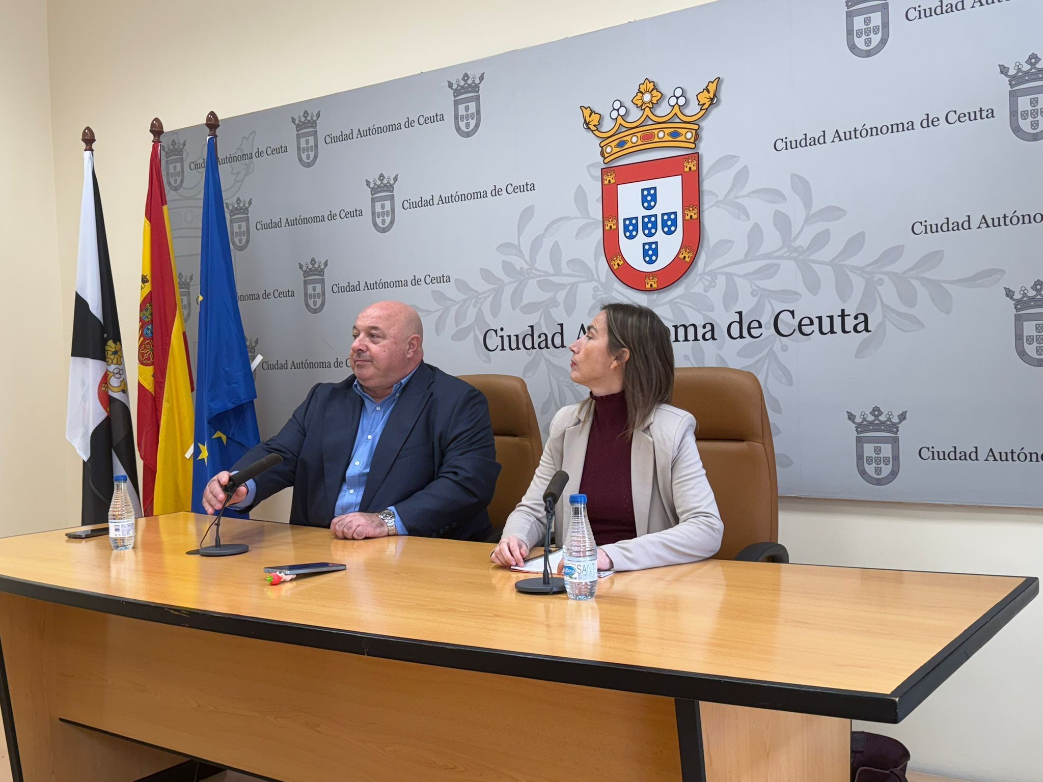 Nicola Cecchi junto a Ana Muñoz esta mañana