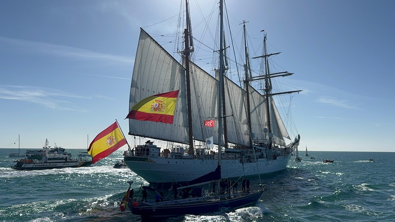 Organizado un concurso de fotografía sobre el buque escuela Juan Sebastián Elcano