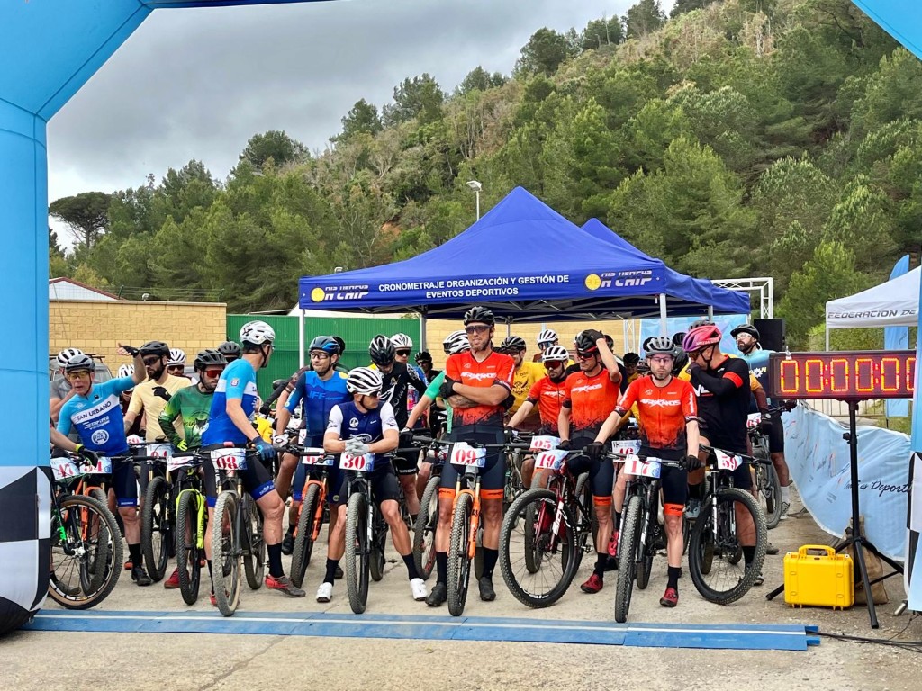 Vilches y Bohórquez se imponen en la Media Maratón BTT ‘Ciudad de Ceuta’