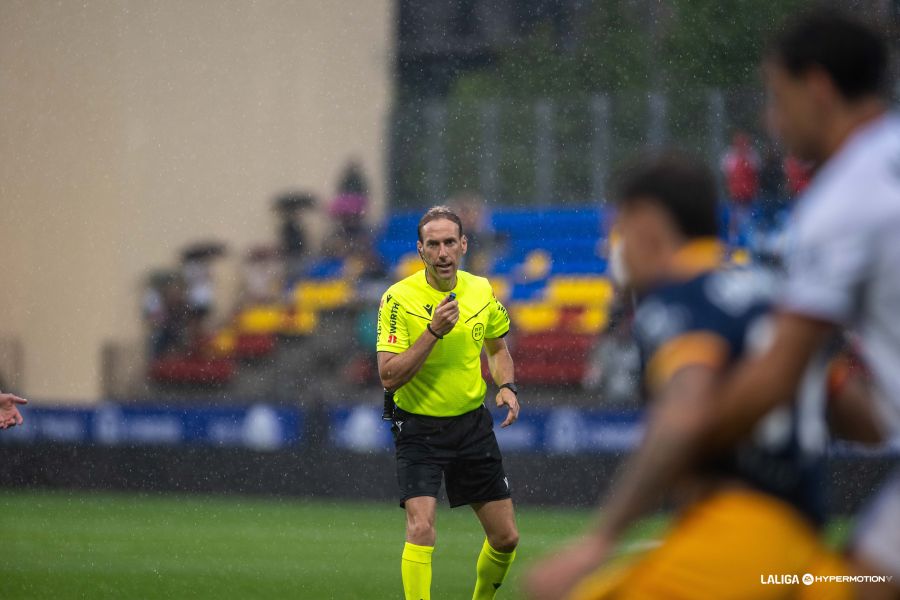 Andorra Ceuta arbitro