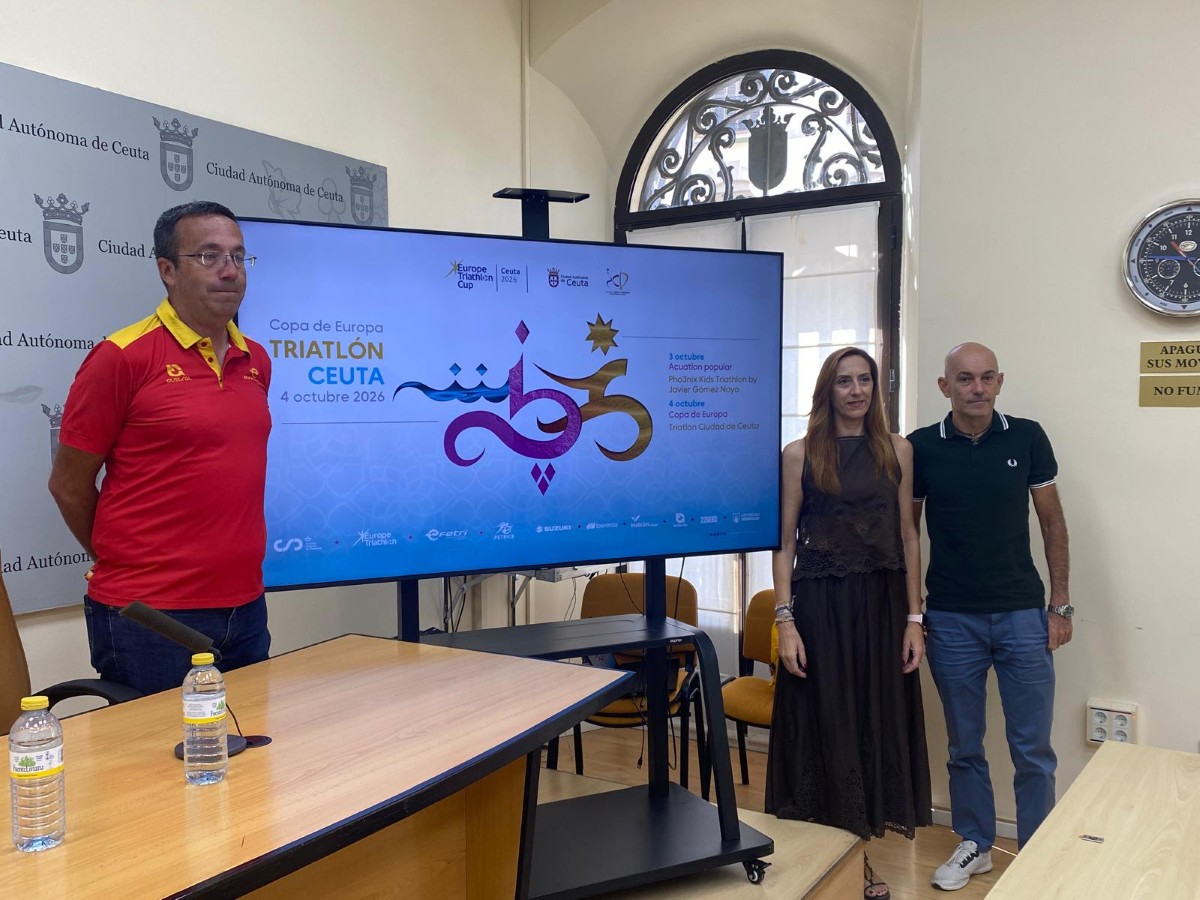 La Federación Española de Triatlón valora la importancia de proyectar la verdadera imagen de Ceuta con la Copa de Europa de este domingo