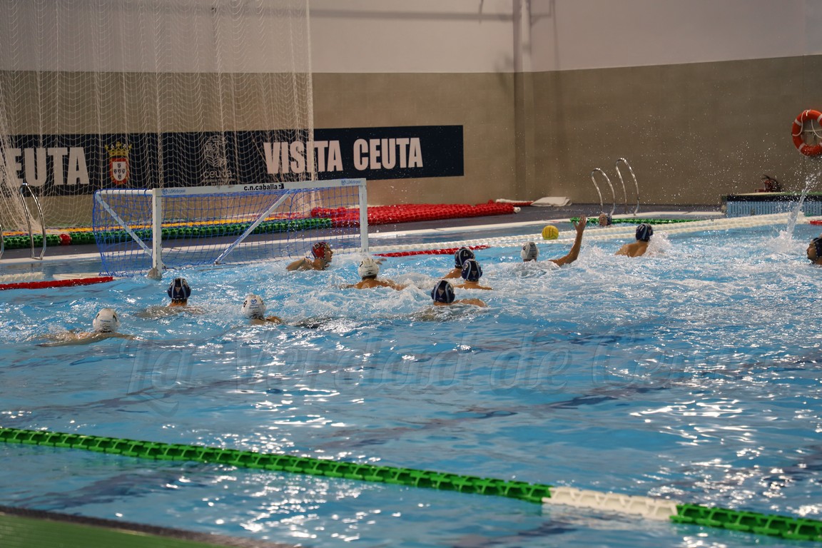 El CN Caballa consigue una victoria vital ante el CN Catalunya (12-17)