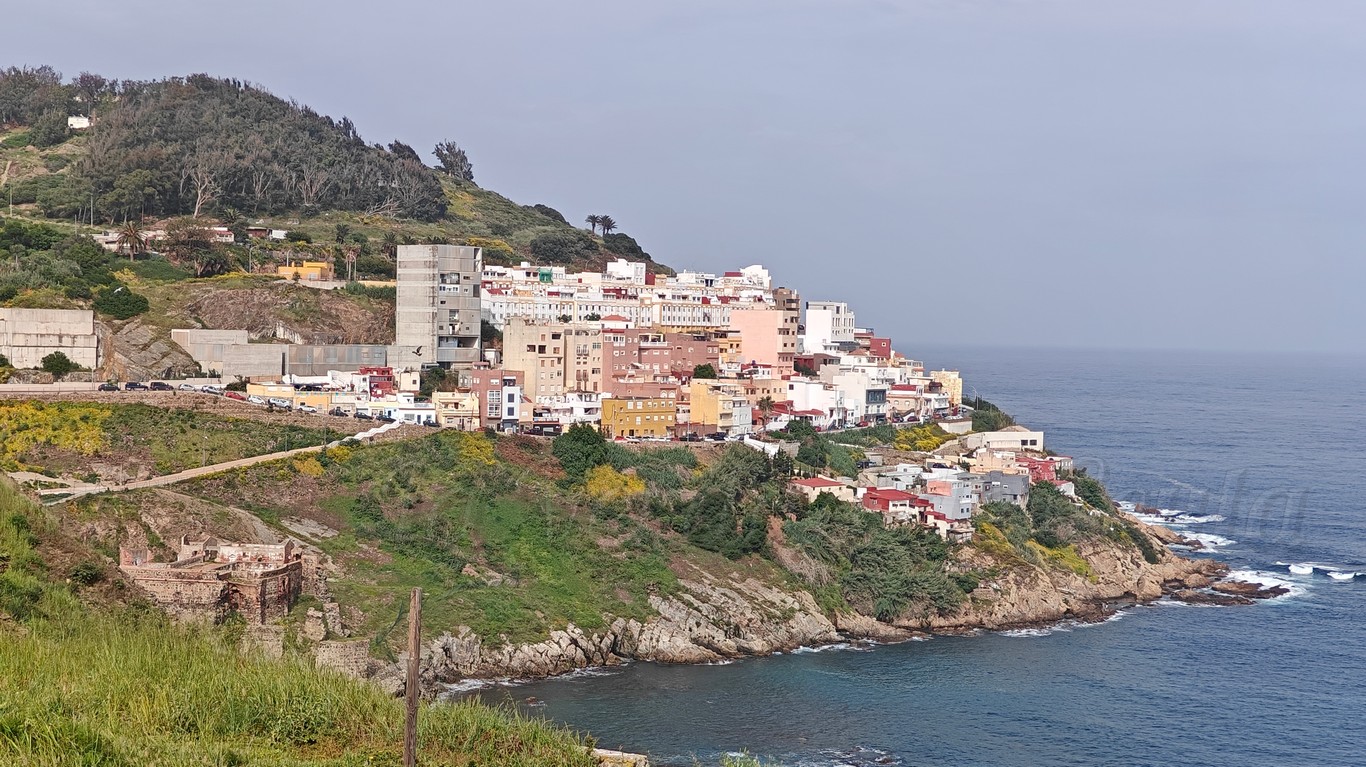 Hallan el cadáver de un nuevo migrante en el mar, posiblemente un menor de edad