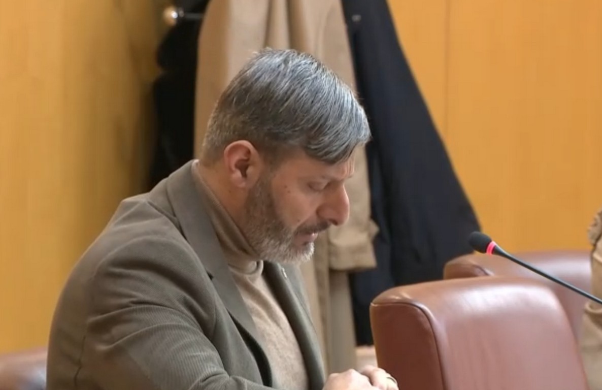 Ceuta Ya! acusa a Vivas de respaldar la "criminalización" de los trabajadores por las bajas laborales