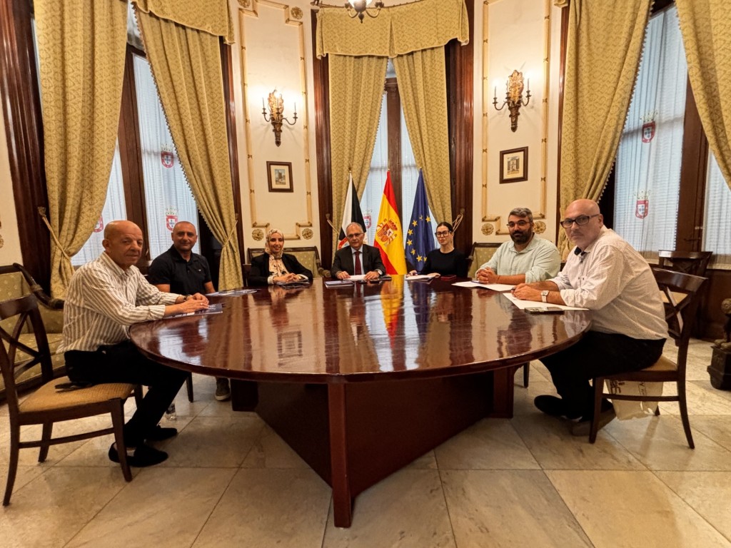 Las Medallas de la Autonomía serán para el equipo de paliativos del INGESA, para el imán Adil Mohamed y a título póstumo a Mizziam