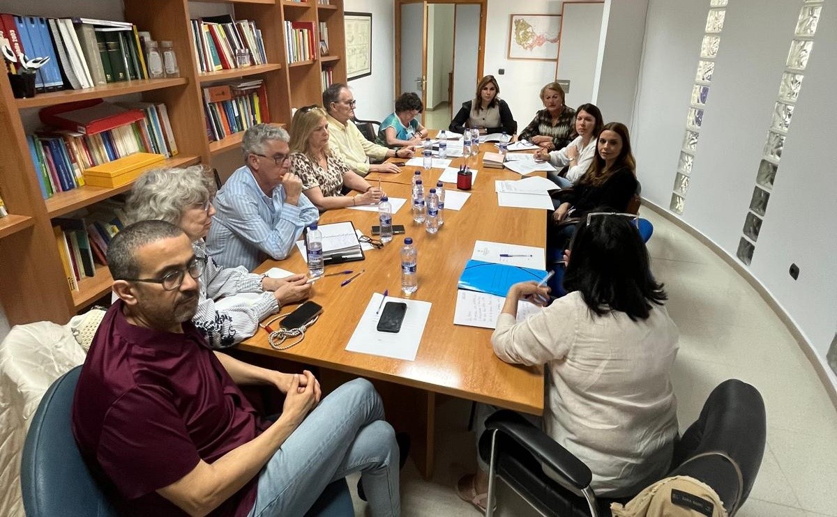 Nabila Benzina se reúne con el director territorial del INGESA