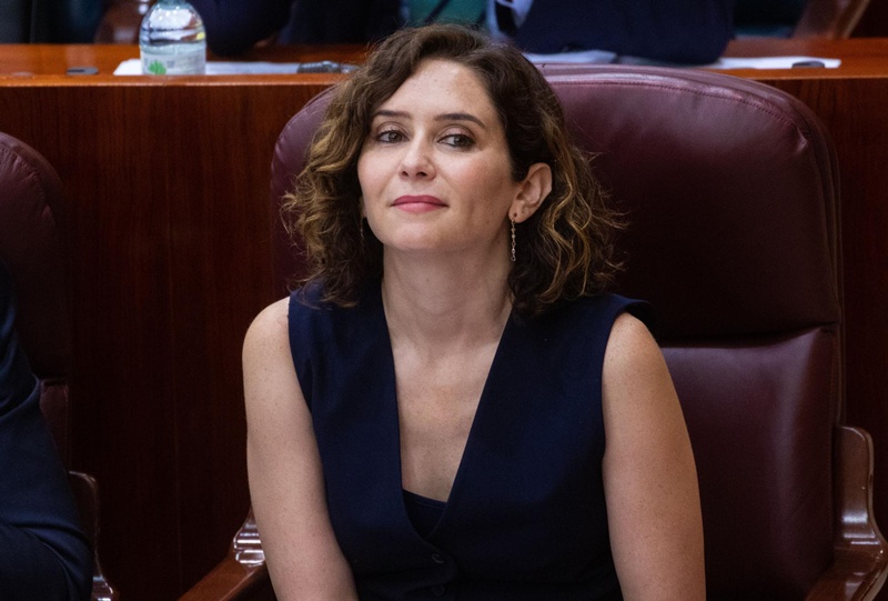 Ayuso acusa a Sánchez de desproteger España y avisa: las siguientes son Ceuta y Melilla