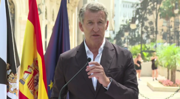 Feijóo critica la respuesta tardía e insuficiente del Gobierno a la crisis de Ceuta 
