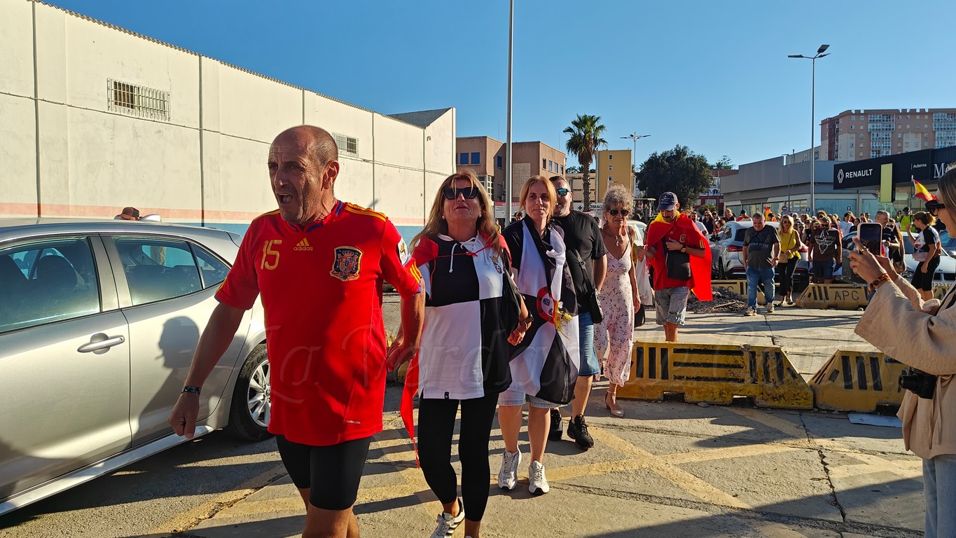 Cadena Humana Defensa Ceuta 04