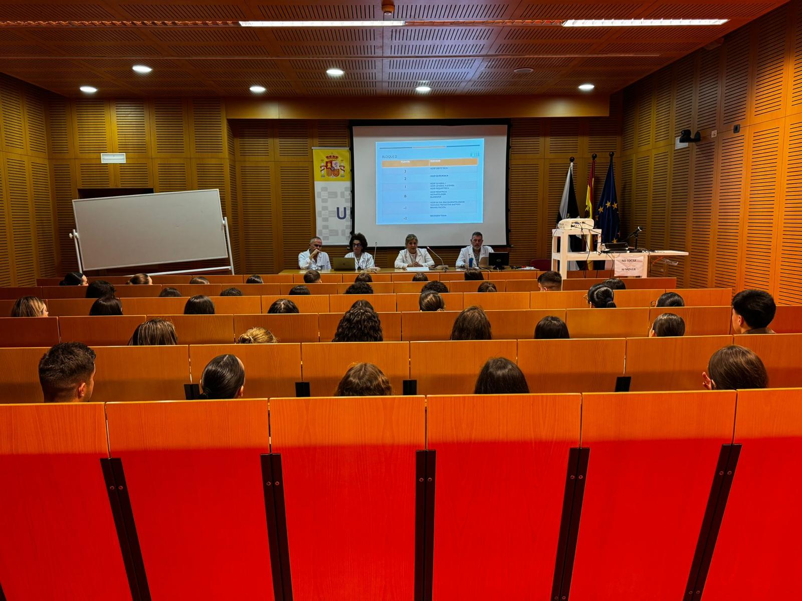 El Área Sanitaria de Ceuta incorpora a 102 estudiantes de Enfermería para sus prácticas