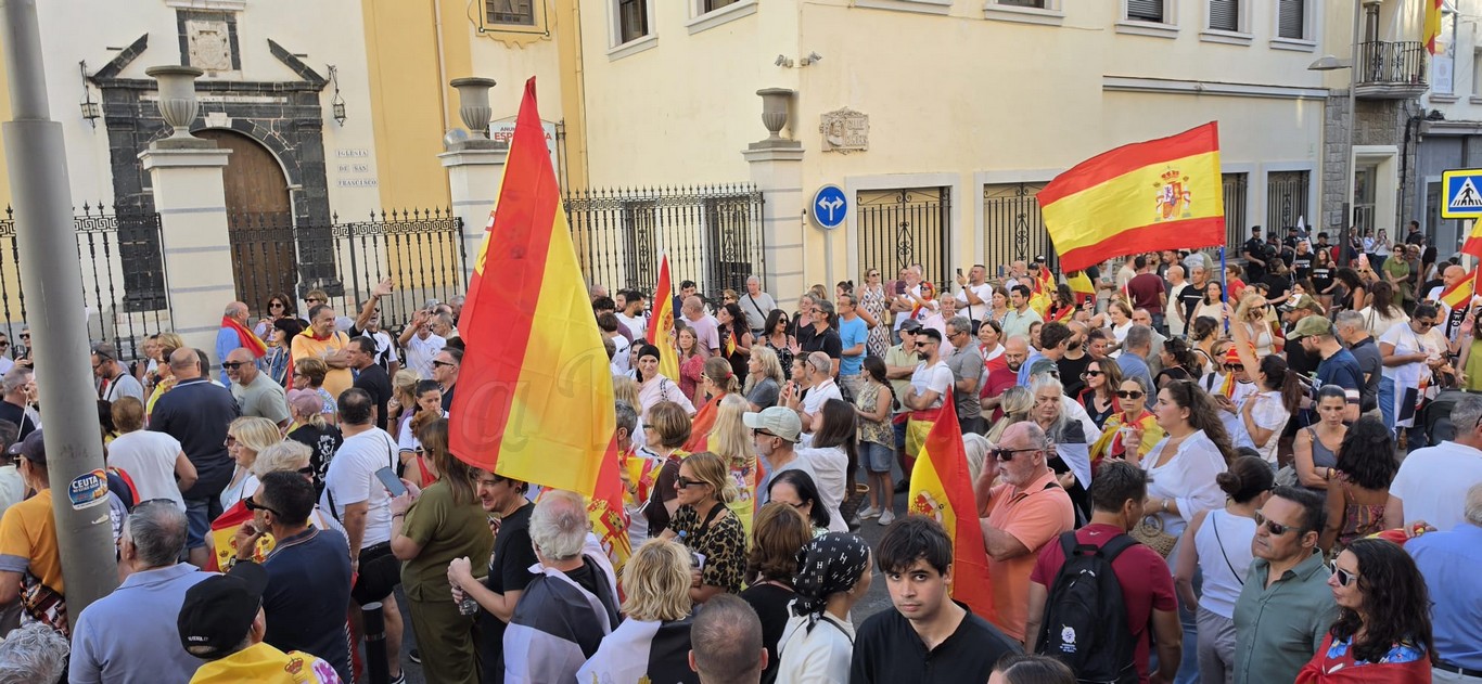 Redondo acusa a Sánchez y Vivas de llevar a Ceuta «al límite» y alerta de que las consecuencias «pueden ser gravísimas»