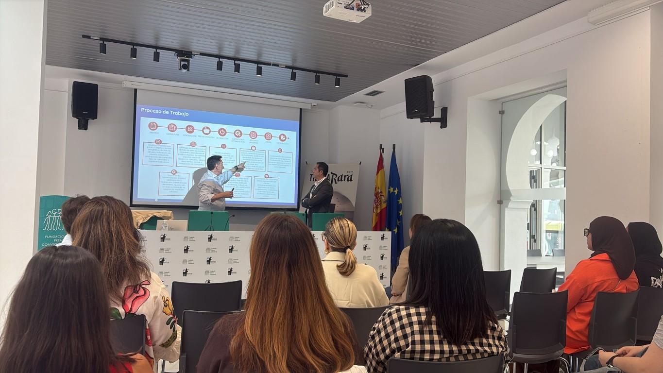 Servicios Turísticos impulsa unas jornadas de formación en marketing con agencias de la campaña “Ceuta. Menos de lo mismo”