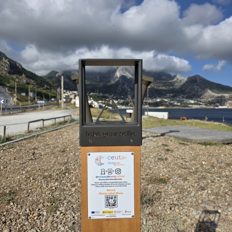 Ceuta impulsa el turismo inteligente con una ruta fotográfica selfie en 25 enclaves