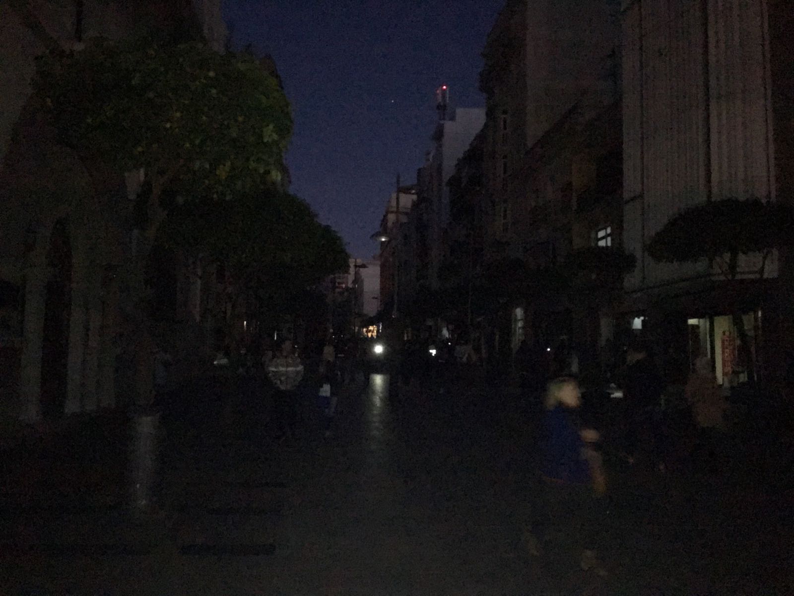 Los problemas de apagones son atribuidos a la falta de inversión en soterramiento eléctrico